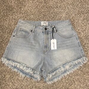 NWT Twelve by OnTwelfth Denim Shorts 28